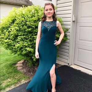 Meet your Posher, Olivia